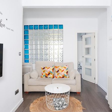 Ferienwohnung Acogedor Piso Con Balcon Sevilla Exterior foto
