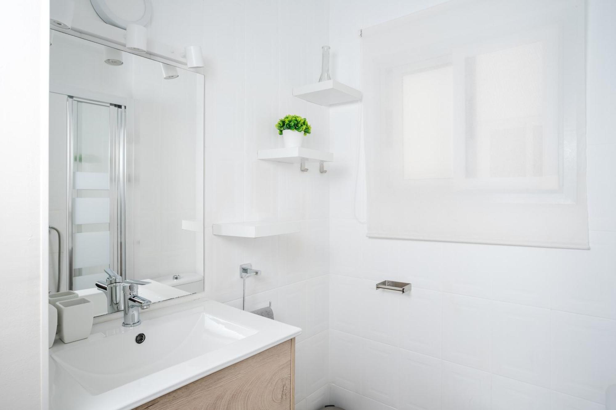Ferienwohnung Acogedor Piso Con Balcon Sevilla Exterior foto
